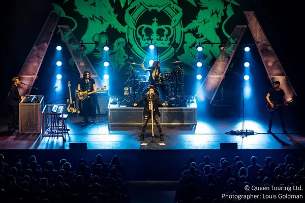 Alirio Netto sobre show da Queen Extravaganza: “Todos ficam de pé”