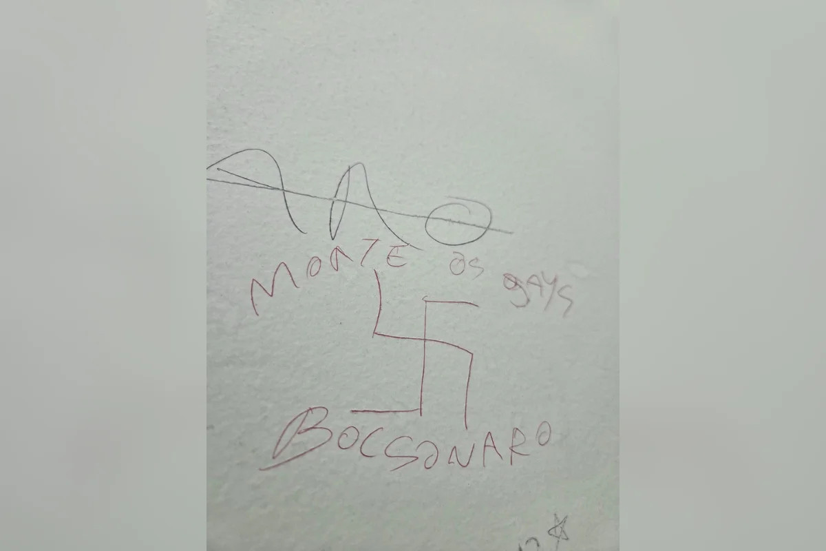 Suástica é pichada em banheiro da sede do MPSP. Órgão apura o caso