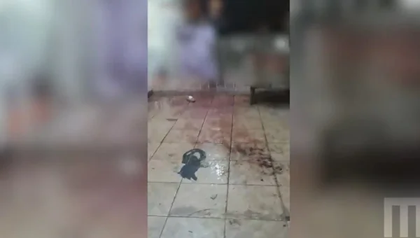 Pastora exorcisa pastor em igreja de Santa Maria