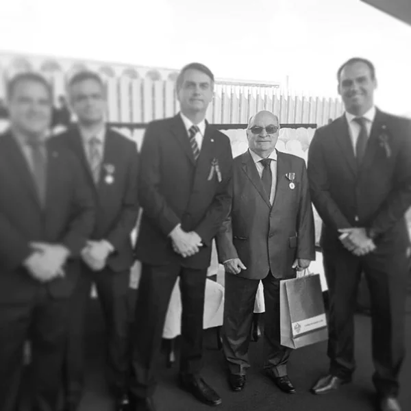 Jair Bolsonaro cancela agenda após morte de chefe de gabinete