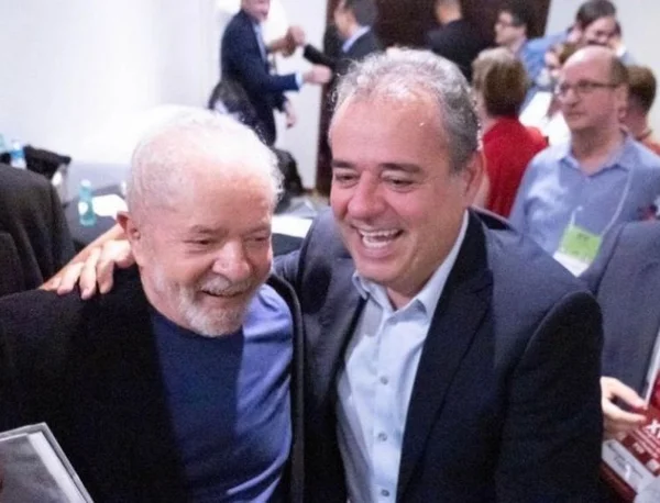 Lula Danilo Cabral