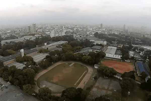 Imagem colorida do campus São Paulo do IFSP - Metrópoles