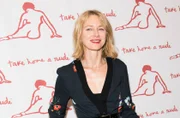 Naomi Watts é o primeiro nome confirmado em The Long Night, série derivada de Game of Thrones. Ela foi vista recentemente no longa O Castelo de Vidro (2017) e na terceira temporada de Twin Peaks Naomi Watts é o primeiro nome confirmado em The Long Night, série derivada de Game of Thrones. Ela foi vista recentemente no longa O Castelo de Vidro (2017) e na terceira temporada de Twin Peaks