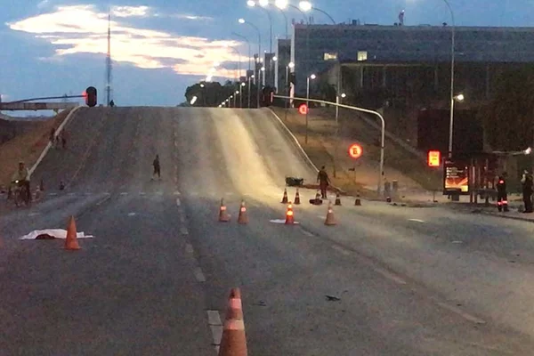 Servidora morta em frente ao Planalto se aposentaria em dezembro