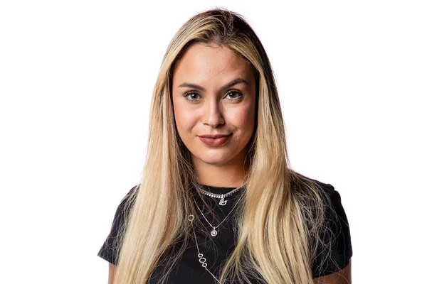 BBB21: brasiliense Sarah Andrade defende Lucas e ganha 700 mil seguidores