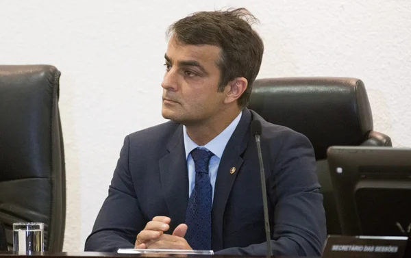Procurador-geral de Justiça do DF critica o sistema de táxi da capital: “Deixa a desejar, ponto pacífico”