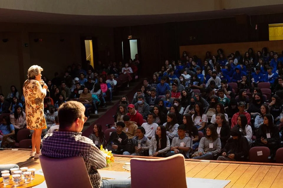 O Flipoços acontece entre os dias 3 e 7 de maio, no Teatro da Urca, em Poços de Caldas O Flipoços acontece entre os dias 3 e 7 de maio, no Teatro da Urca, em Poços de Caldas