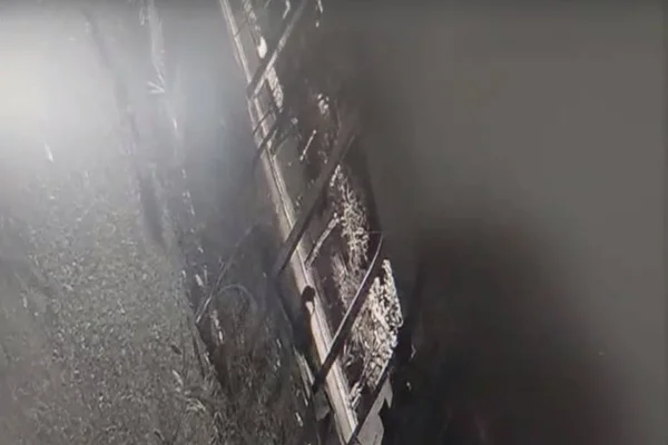 Suspeito de matar e carbonizar rival tomou café da manhã após o crime - destaque galeria Suspeito de matar e carbonizar rival tomou café da manhã após o crime - destaque galeria