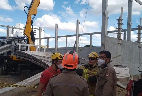 Desabamento em obra deixa cinco feridos e uma pessoa morta na PB
