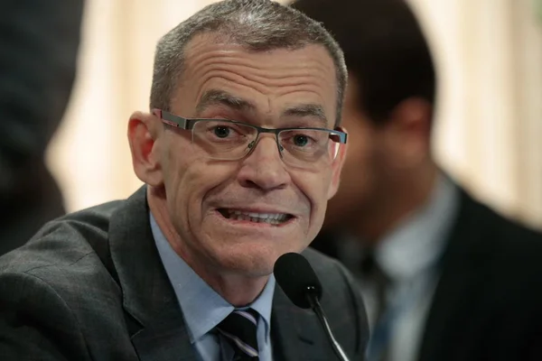 Líder do PT pede investigação de Valdemar no STF sobre minuta golpista