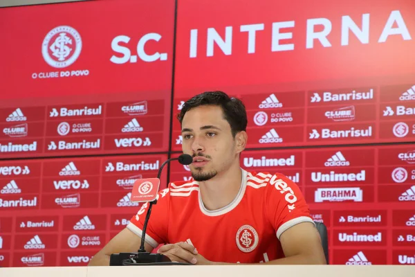Mauricio Internacional