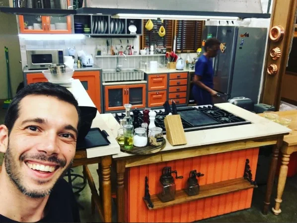 Chef brasiliense Diego Koppe ensina gelatina no É de Casa