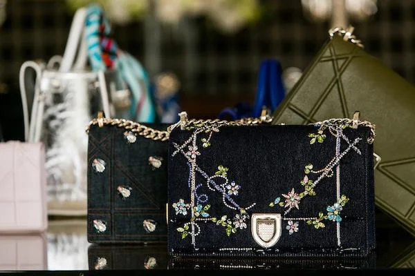 Em ação inédita, Dior desembarca sua Cruise Collection em Brasília