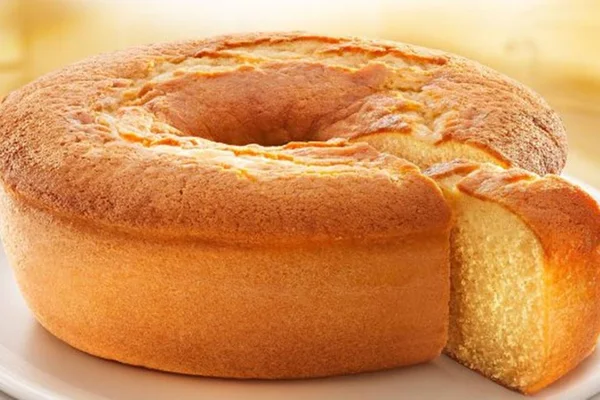Fácil e saudável: aprenda receita de bolo de coco low carb