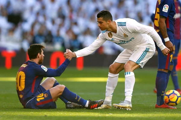 CR7 e Messi não devem ser escolhidos como garotos propaganda da Copa