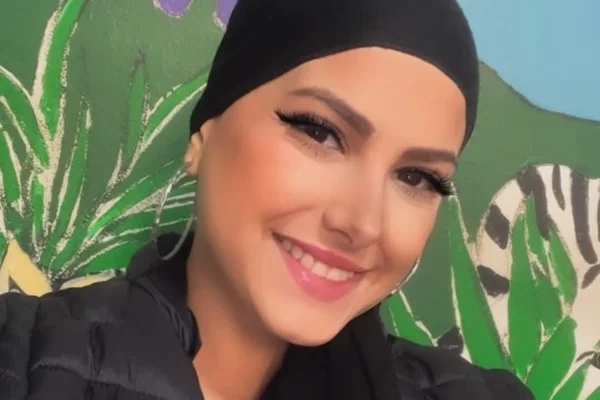 "Foi em paz", afirma mãe de modelo Camila Trevisol, que morreu de câncer aos 22 anos - Metrópoles