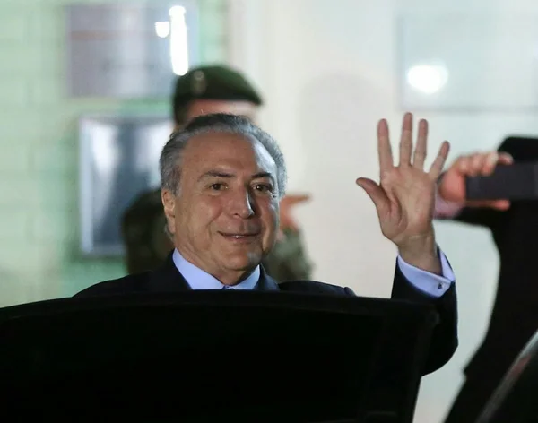 Presidente Temer tem alta médica sete horas após passar mal
