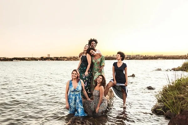 Peça “L, O Musical” é um retrato fiel do mundo das lésbicas