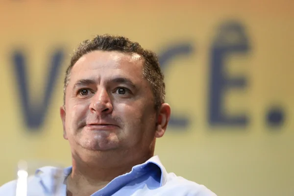 Reginaldo Veras lança candidatura independente à presidência da CLDF
