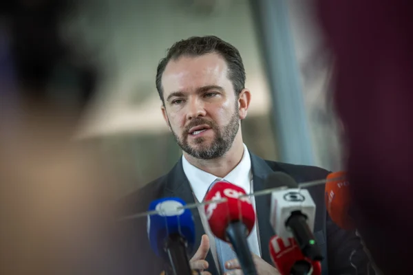 Durigan diz que medidas contra dívidas serão anunciadas por segmentos