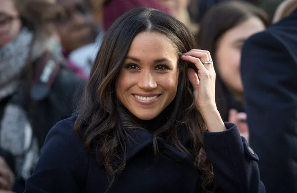 Nariz de Meghan Markle vira o mais requisitado em consultórios