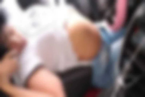 Motorista de aplicativo morre ao cochilar no volante e colidir em ônibus