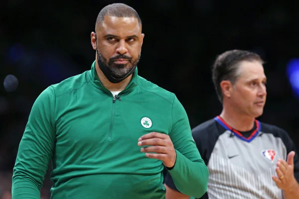 Boston Celtics confirma suspensão de 1 ano para Ime Udoka