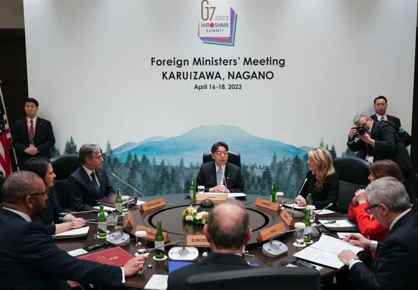 G7: países que apoiarem a Rússia enfrentarão “custos severos”
