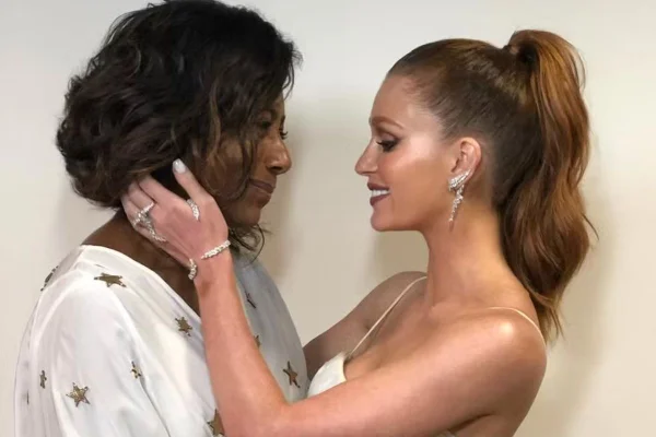 Foto colorida de Glória Maria e Marina Ruy Barbosa - Metrópoles