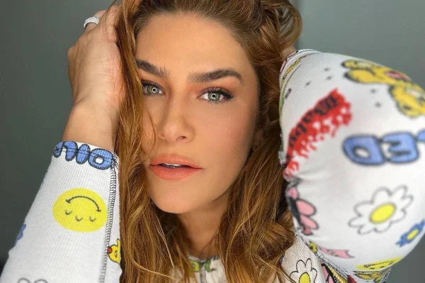 Priscila Fantin relembra desentendimento com Walcyr Carrasco