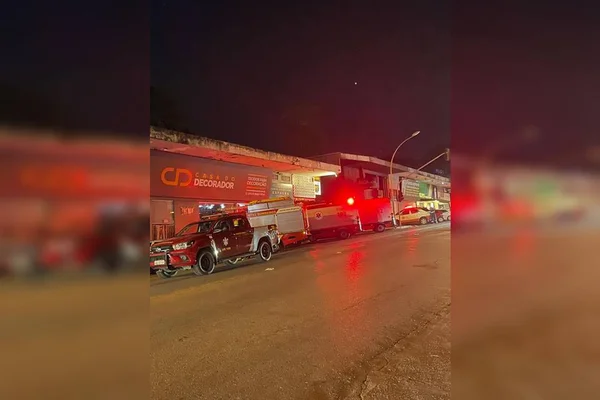 Cozinheiro de restaurante da Asa Sul leva choque, bate a cabeça e morre
