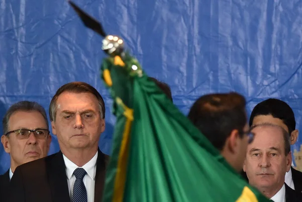 Ministro da Defesa, Fernando Azevedo e Silva, é demitido por Bolsonaro