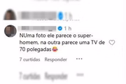 Uma TV de 70 polegadas Uma TV de 70 polegadas
