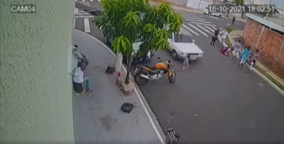 Menino de dois anos é atropelado em Marília no interior de São Paulo
