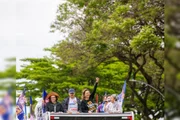 Leila do Vôlei encerra campanha com carreata em Ceilândia e Taguatinga - imagem 2 Leila do Vôlei encerra campanha com carreata em Ceilândia e Taguatinga - imagem 2