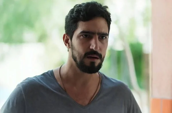 Órfãos da Terra: Jamil enfurece Laila ao pedir divórcio