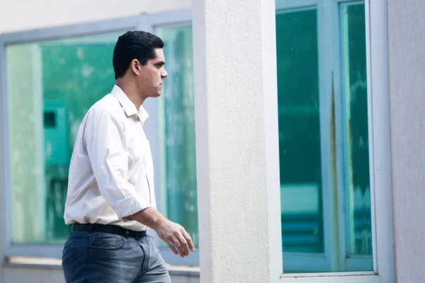 Sem acordo com ex-aliados, Alberto Fraga define vice: Alexandre Bispo