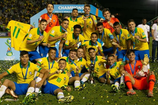 Veja como estão joias brasileiras há pouco mais de um ano do Mundial sub-17