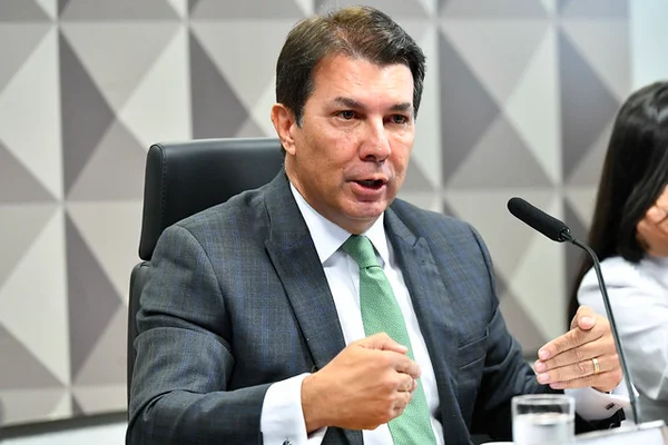Deputado Arthur Maia - Metrópoles