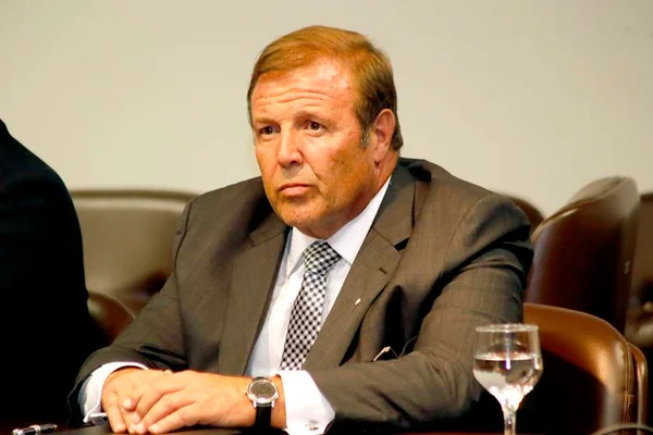 Desembargador Flávio Rostirola, do TJDFT, morre aos 67 anos
