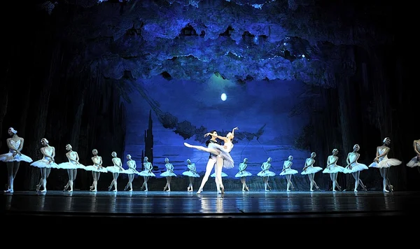 St. Petersburg State Ballet On Ice vem a Brasília em junho
