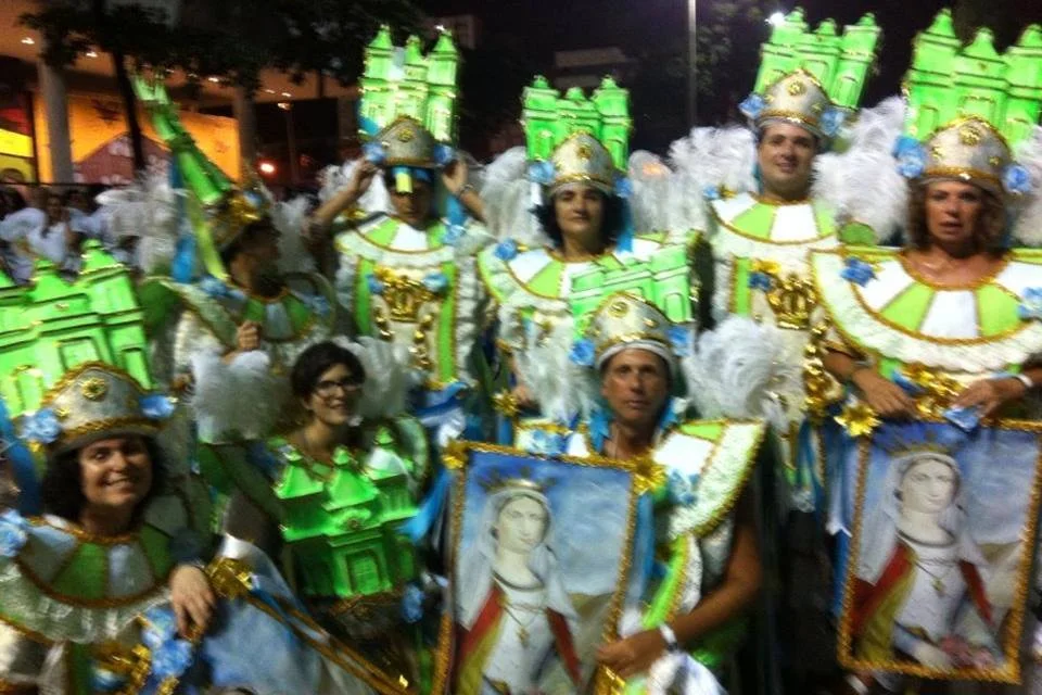 Ao lado de amigos, Rachel Valença curte o Carnaval de 2013 no Rio de Janeiro Ao lado de amigos, Rachel Valença curte o Carnaval de 2013 no Rio de Janeiro