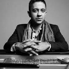 Vijay Iyer, defendendo vidas com seu piano (por Flávio de Mattos)