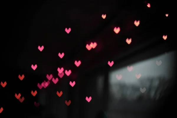 Vênus em Aquário 2022: o que esperar do amor neste período