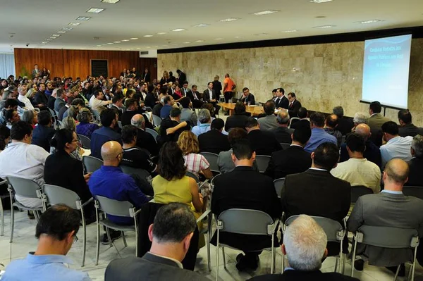 Regras do período eleitoral são apresentadas a gestores e servidores