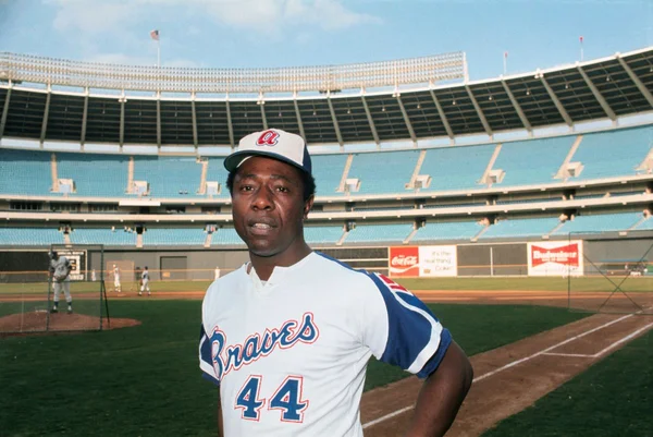 Um dos maiores nomes do beisebol, Hank Aaron morre aos 86 anos