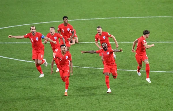 Ingleses criticam cai-cai de Neymar, mas elogiam a própria malandragem