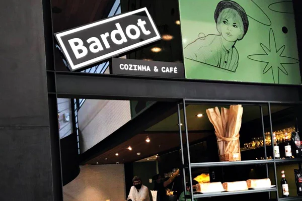 Bardot Cozinha e Café