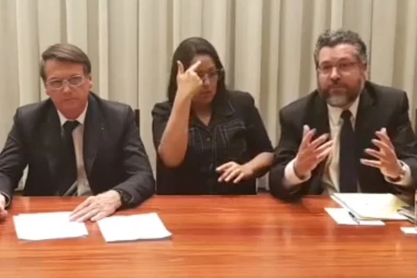 Bolsonaro e Araújo ligam assassinato do menino Rhuan à ideologia de gênero