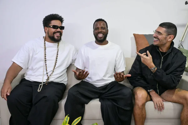 Criolo, Amaro e Dino encantam público de Brasília no Festival Estilo Brasil - destaque galeria Criolo, Amaro e Dino encantam público de Brasília no Festival Estilo Brasil - destaque galeria